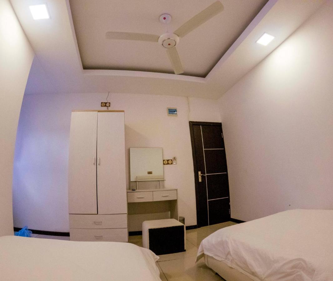 Apartment K. Kaashidhoo